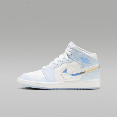 Air Jordan 1 Mid SE Older Kids Shoes. Nike CA